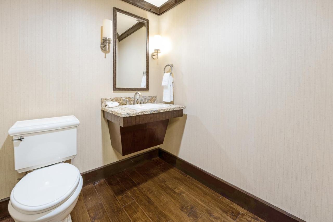 טראקי Constellation Residences #4204 At The Ritz Carlton מראה חיצוני תמונה